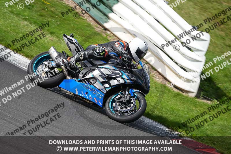 cadwell no limits trackday;cadwell park;cadwell park photographs;cadwell trackday photographs;enduro digital images;event digital images;eventdigitalimages;no limits trackdays;peter wileman photography;racing digital images;trackday digital images;trackday photos